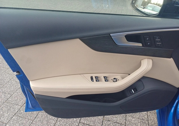 Audi A4 cena 154900 przebieg: 75257, rok produkcji 2019 z Prochowice małe 352